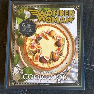 Wonder Woman Official Cookbook